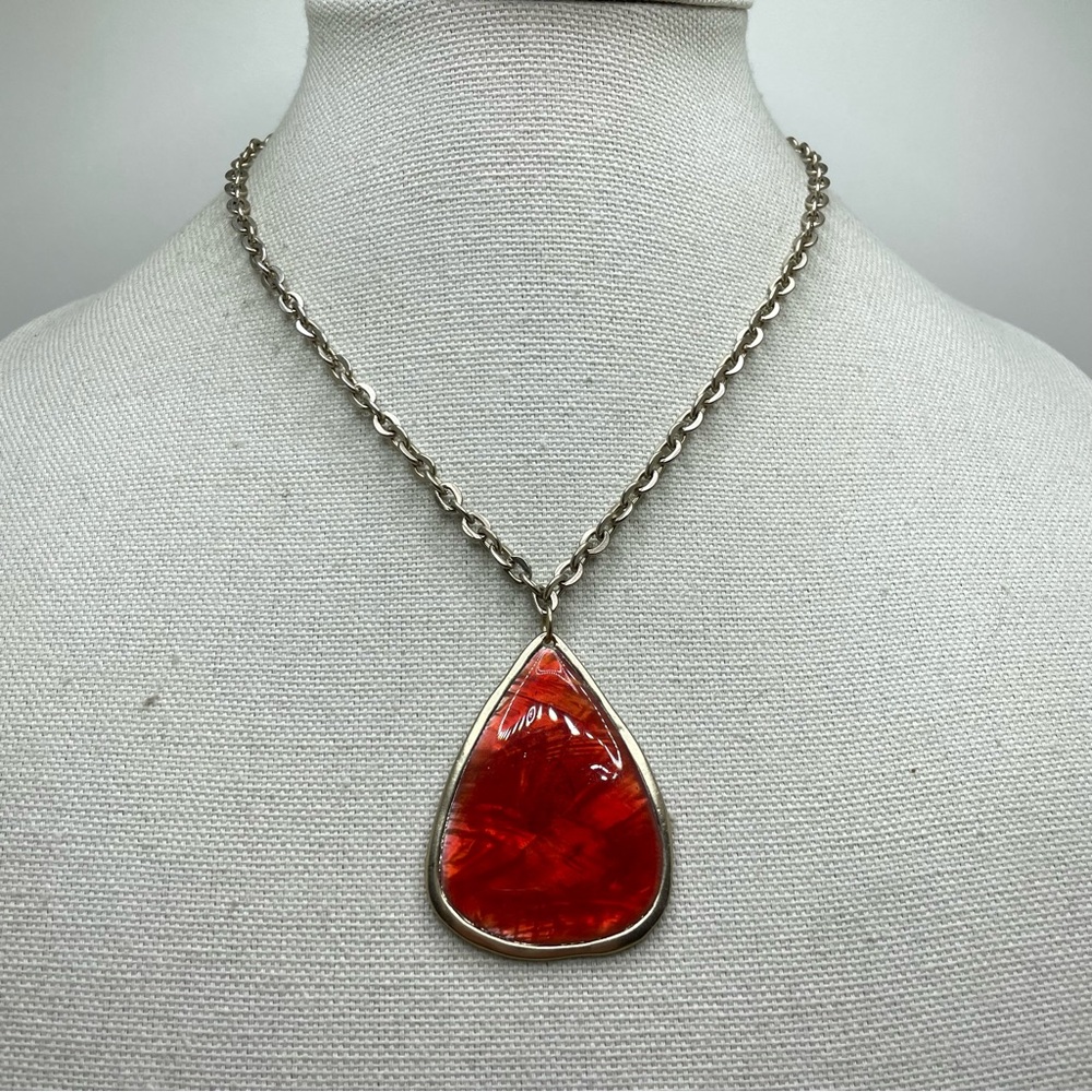 Chico’s Monica Pendant Red Enamel Tear Drop Pendant Light Gold Tone Necklace